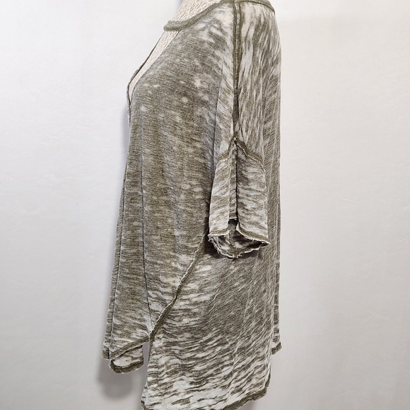 We The Free Tee Cut Out Jordan Sage Distressed V-Neck Burnout Oversized Size S - Picture 9 of 15